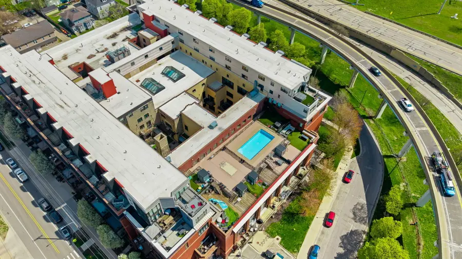 600 Broadway Avenue Nw #203, Grand Rapids, MI 49504 - #2