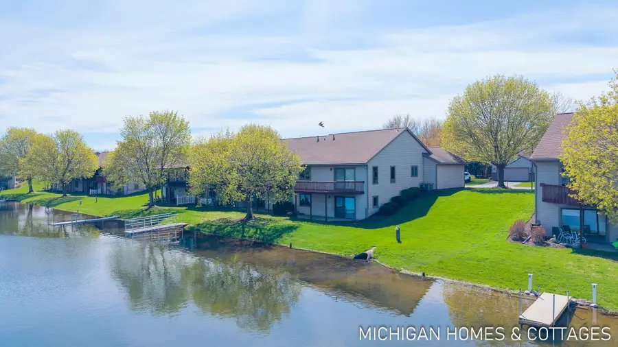 1674 Lakeview Drive, Zeeland, MI 49464 - #2