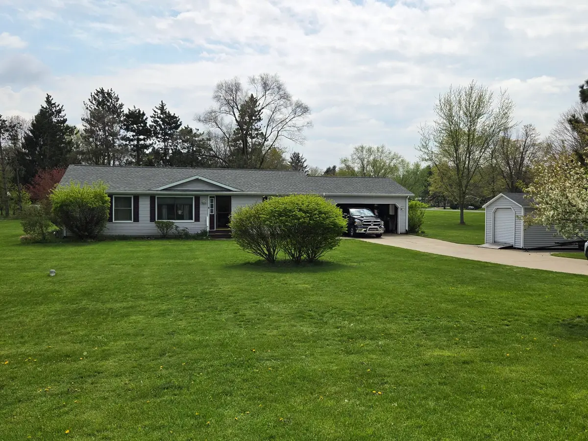 34693 N Brookwood, Gobles, MI 49055 - #1