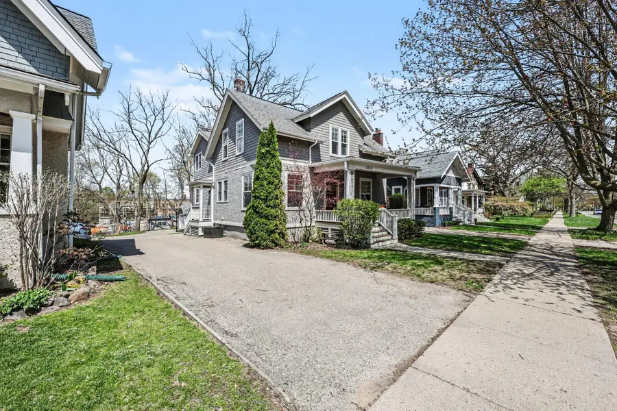 1028 W Liberty Street, Ann Arbor, MI 48103 - #3
