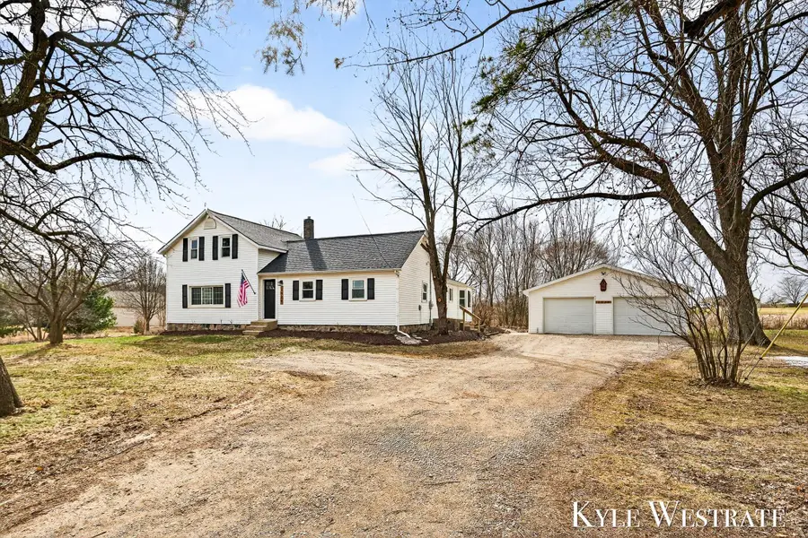 2929 Alden Nash Avenue Ne, Lowell, MI 49331 - #3