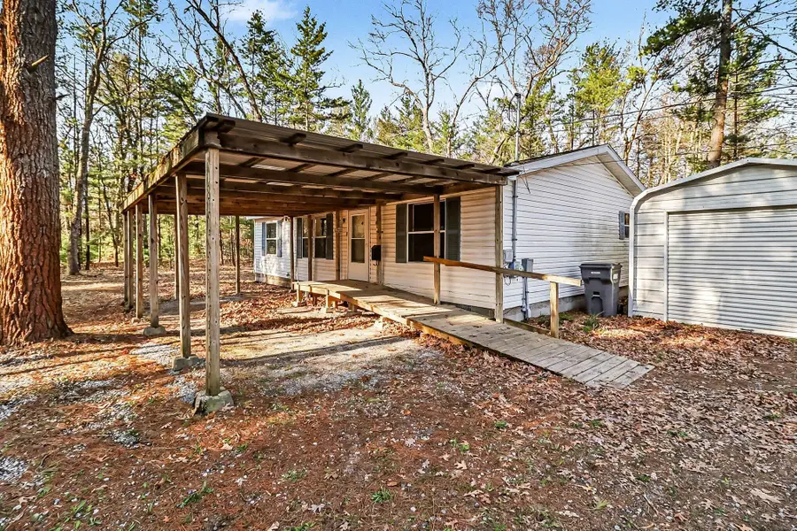 187 E Daniels Road, Lakewood Club, MI 49457 - #3