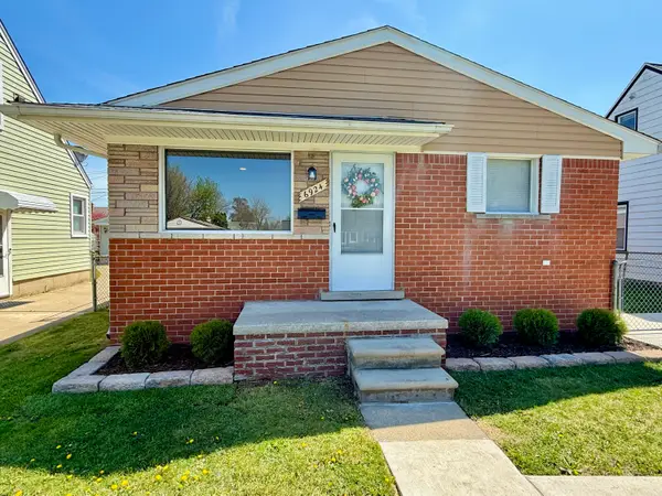 6924 Belton Street, Garden City, MI 48135