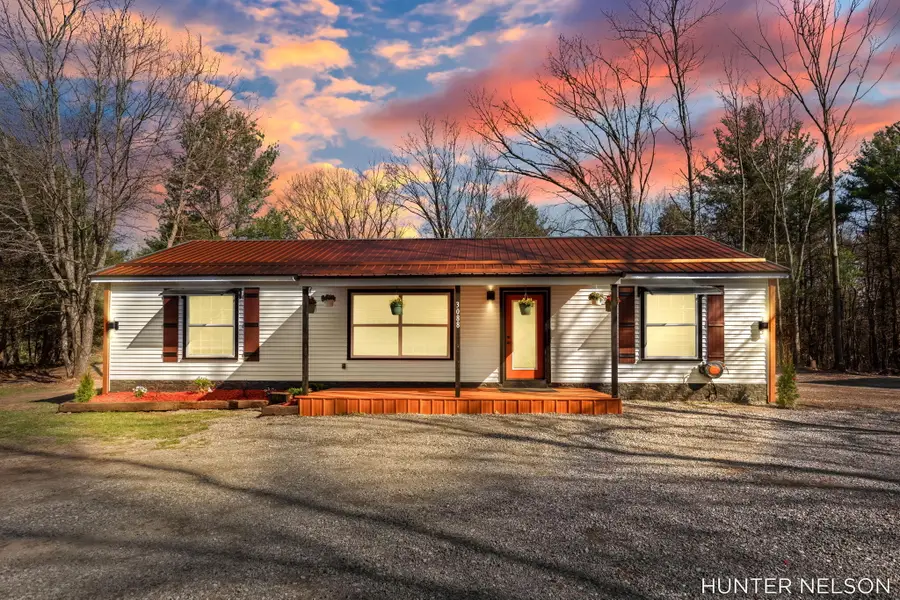 3088 Central Avenue, Muskegon, MI 49445 - #2