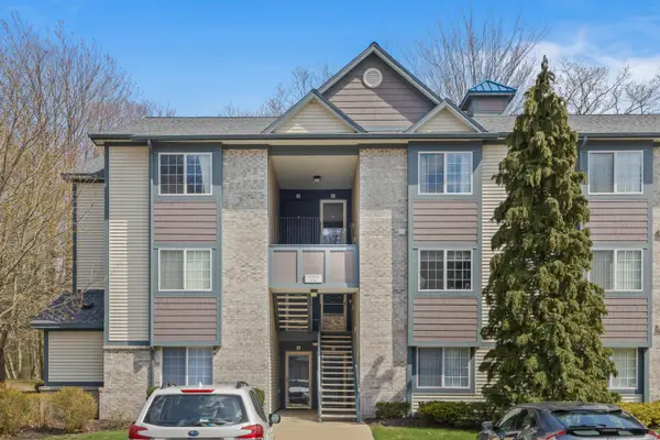 18372 N Ridge Court #6, Spring Lake, MI 49456