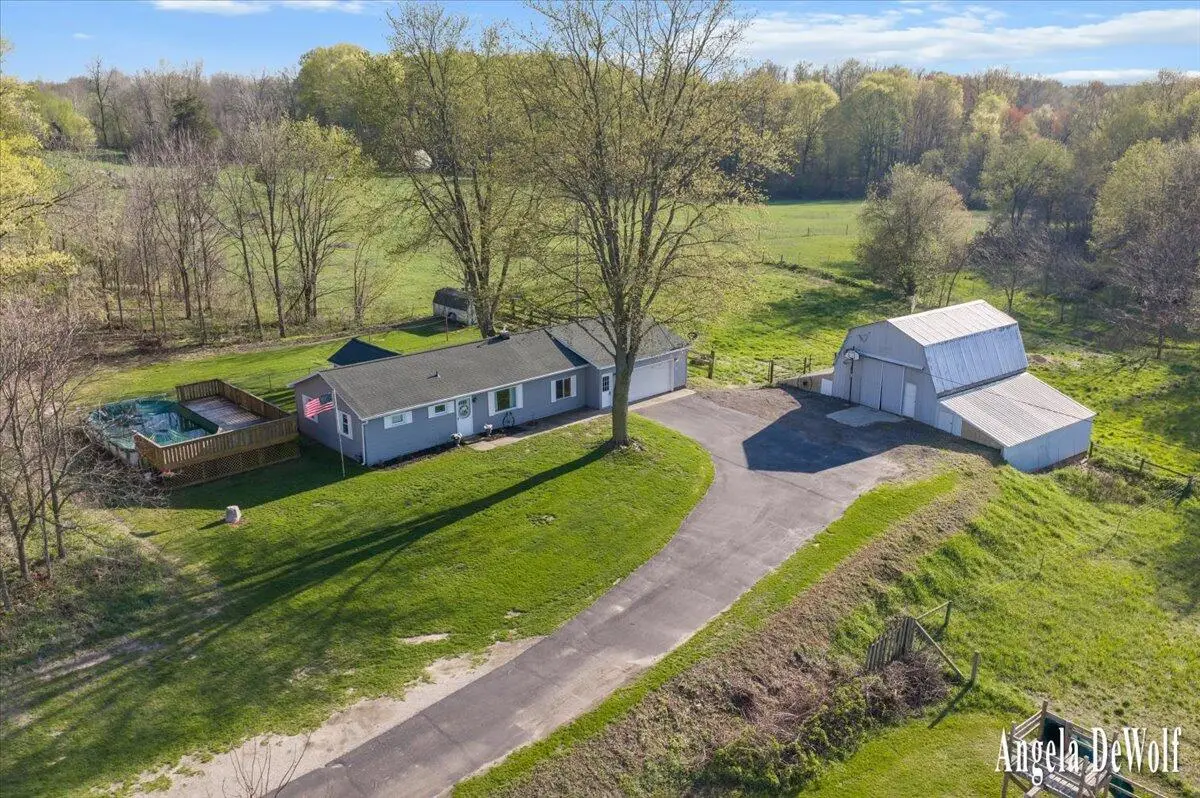 8707 Clyde Park Avenue Sw #15 Byron Township, Byron Center, MI 49315 - #1