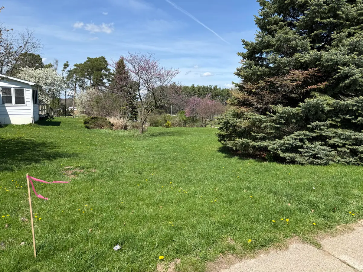 1703 Richmond Street Nw, Grand Rapids, MI 49504 - #1