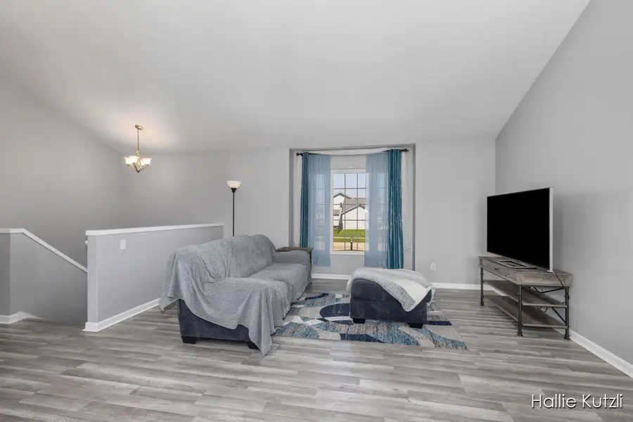 7035 Deer Cove Drive Se, Caledonia, MI 49316 - #3