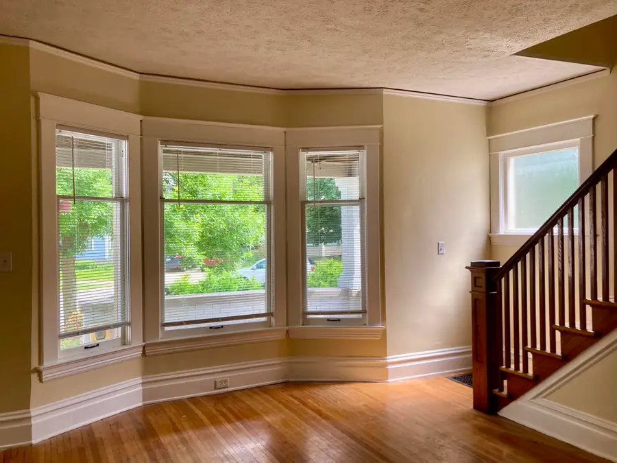 666 Lake Drive Se, Grand Rapids, MI 49506 - #2