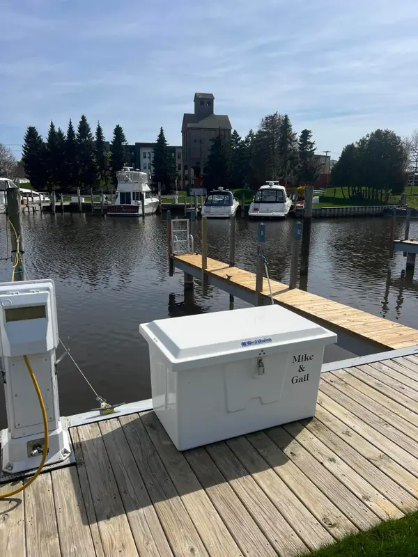 11 Wharfside #11, Grand Haven, MI 49417