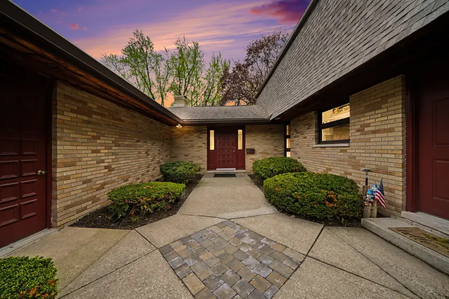 2727 S Lakeshore Drive #E 20, Saint Joseph, MI 49085 - #2