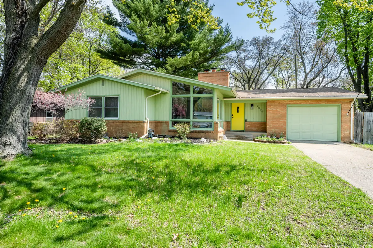 2099 Russell Road, Benton Harbor, MI 49022 - #1