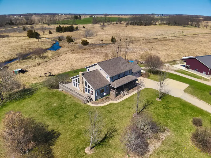 198 W Chicago Road, Coldwater, MI 49036 - #2