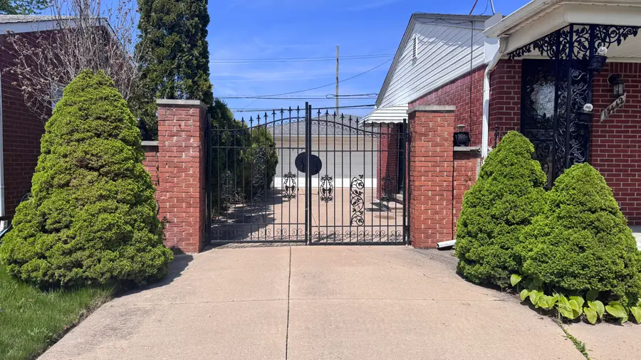 13442 Kerr Street, Southgate, MI 48195 - #3