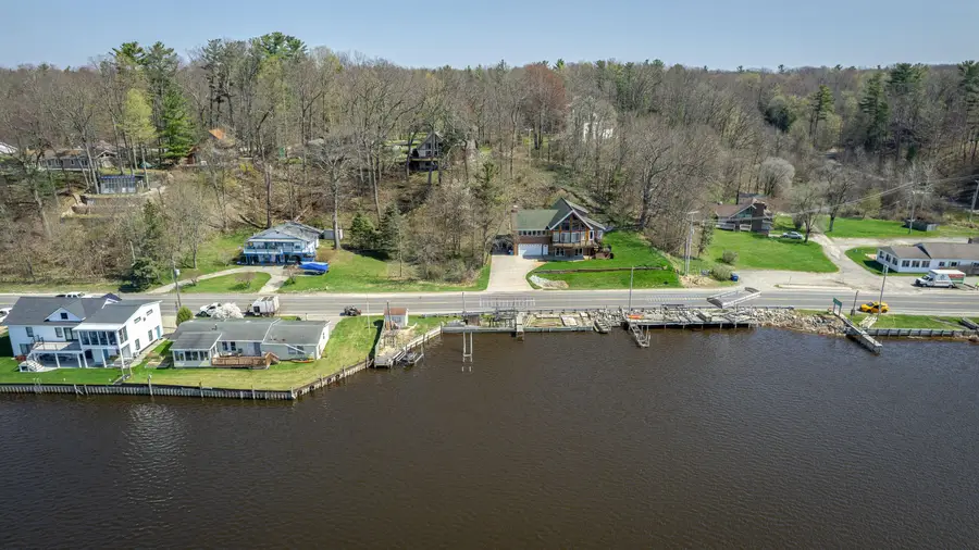 5221 W Monroe Road, Pentwater, MI 49449 - #2