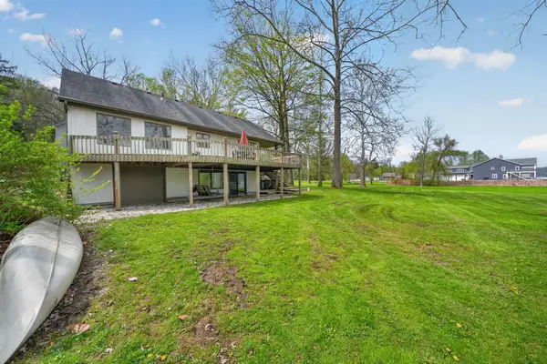 66175 South Drive, Cassopolis, MI 49031