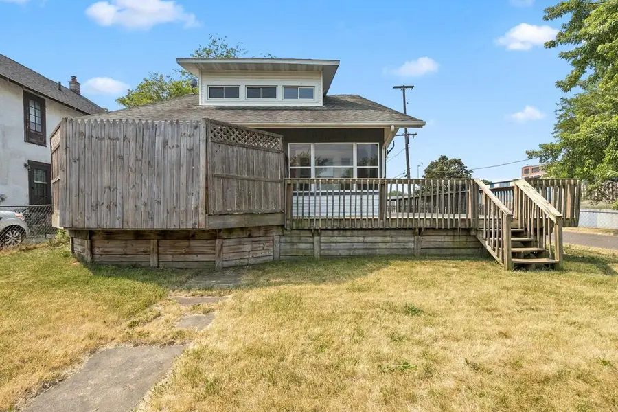 660 E Michigan Avenue E, Battle Creek, MI 49014 - #2