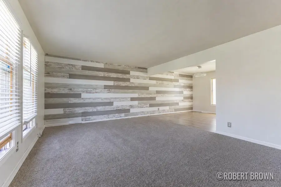 2074 Wolfboro Drive Se, Kentwood, MI 49508 - #2