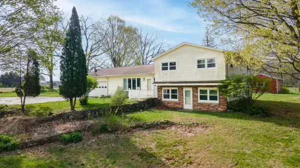 9027 W V Avenue, Schoolcraft, MI 49087