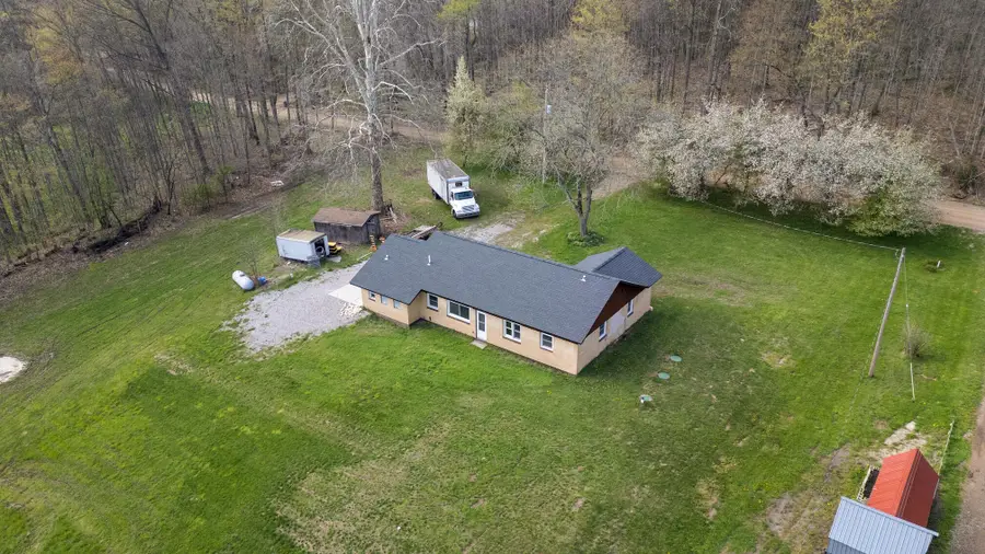 52933 68th Avenue, Lawrence, MI 49064 - #2