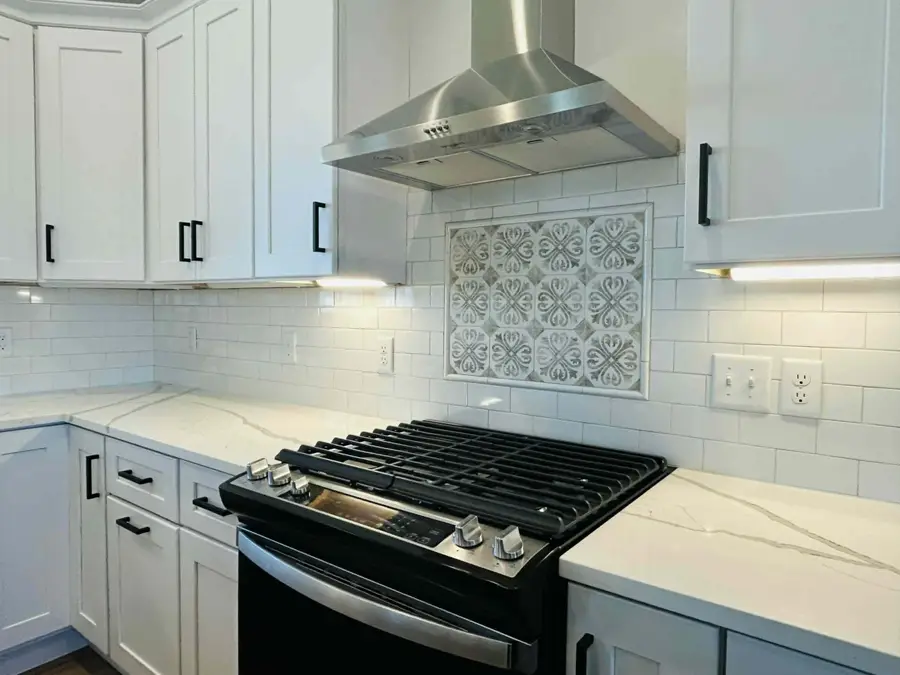 8992 Copper Court, Freeland, MI 48623 - #3