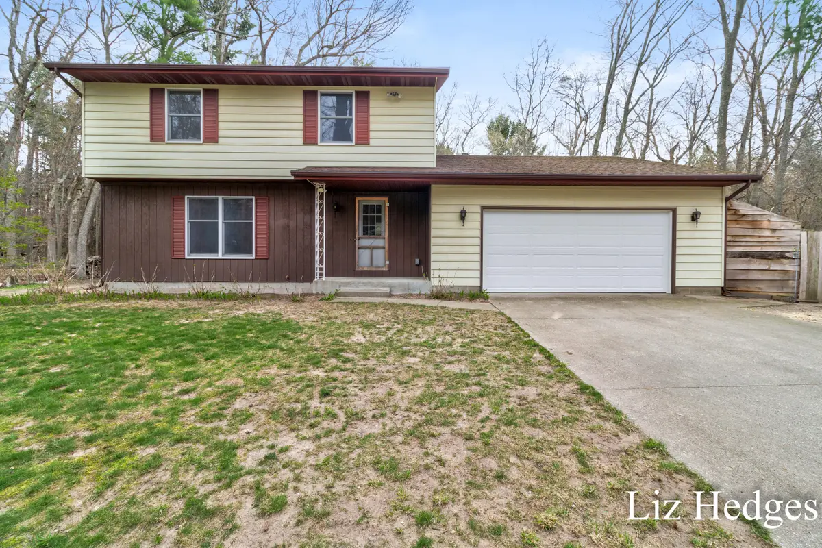 8756 Westwood Lane, Montague, MI 49437 - #1