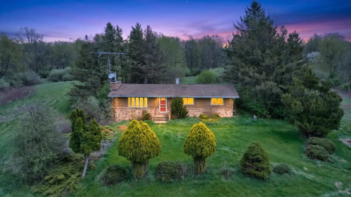 8889 Mount Hope Road, Grass Lake, MI 49240 - #1