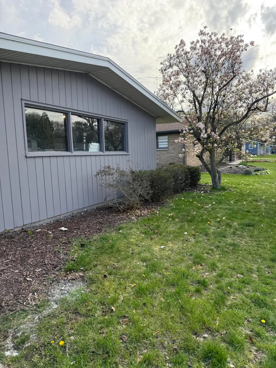 2059 Garland Drive, Norton Shores, MI 49441 - #2