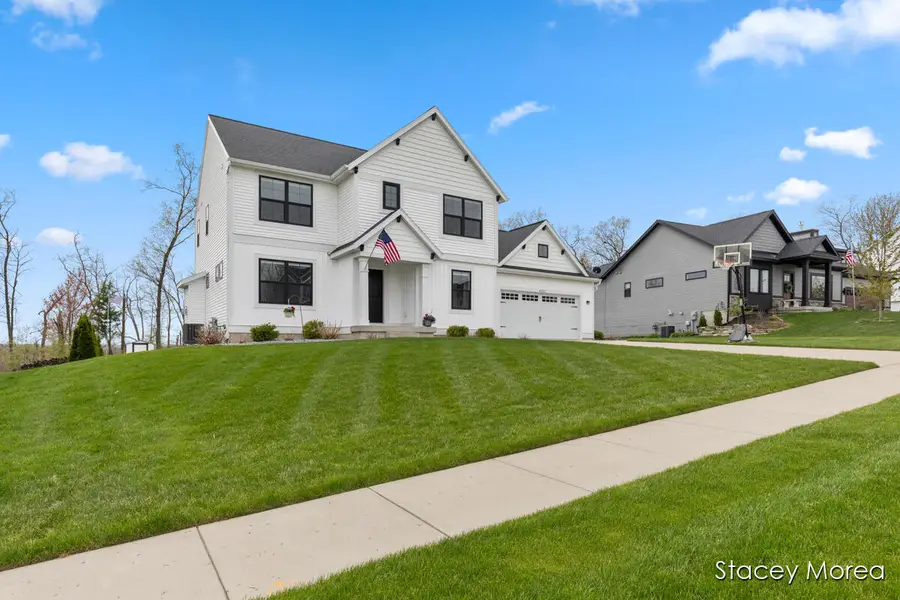 6327 Bentley Drive Ne, Belmont, MI 49306 - #3