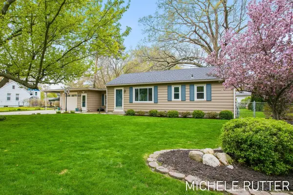 526 Pinecrest Street, Holland, MI 49424