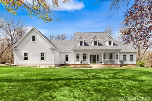 3844 Steeple Ridge Court Ne, Grand Rapids, MI 49525