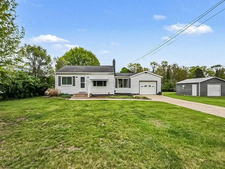 615 Gregory Place, Jackson, MI 49202 - #2