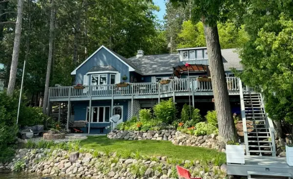 5867 Birch Drive, Barryton, MI 49305