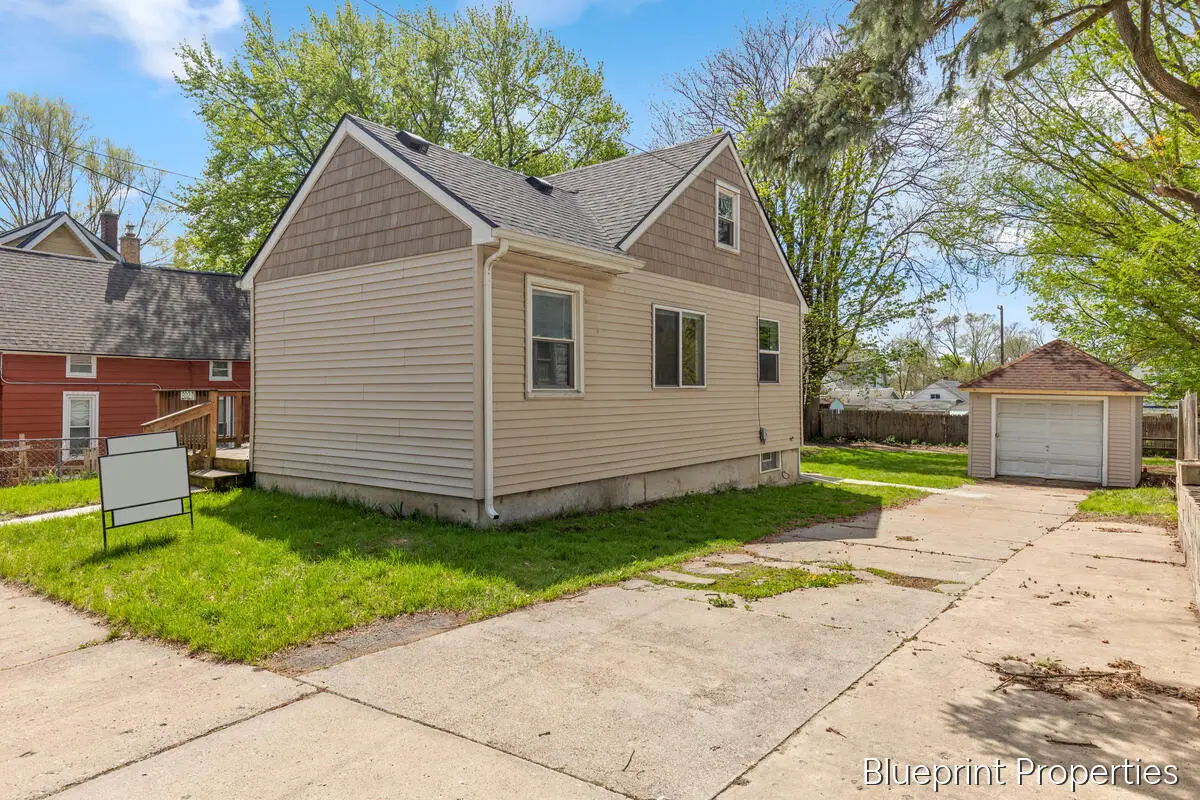 2027 Towner Avenue Sw, Grand Rapids, MI 49507 - #1