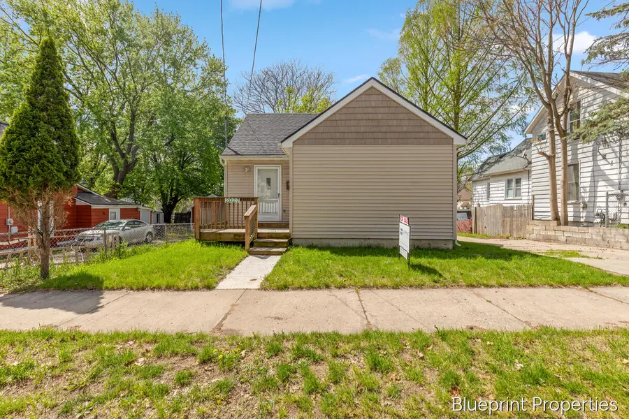 2027 Towner Avenue Sw, Grand Rapids, MI 49507 - #2