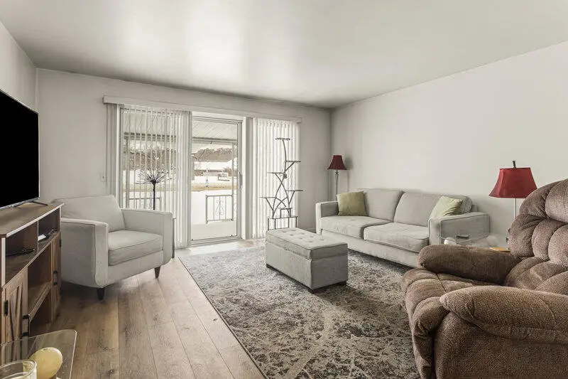 5646 Leisure S Drive Se, Grand Rapids, MI 49548 - #3