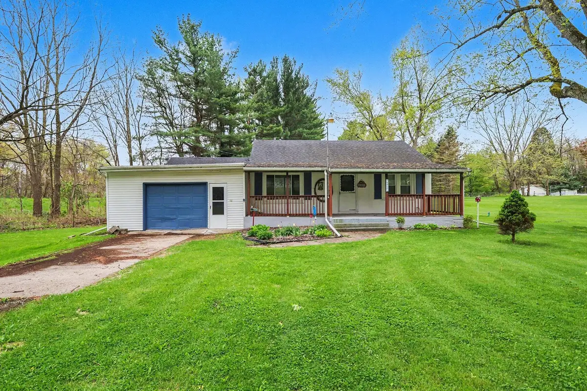 4922 W Paradise Road, Battle Creek, MI 49015 - #1