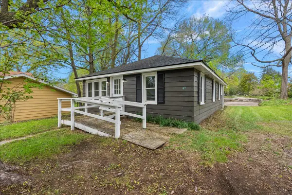 47 Wayne Street, Allegan, MI 49010