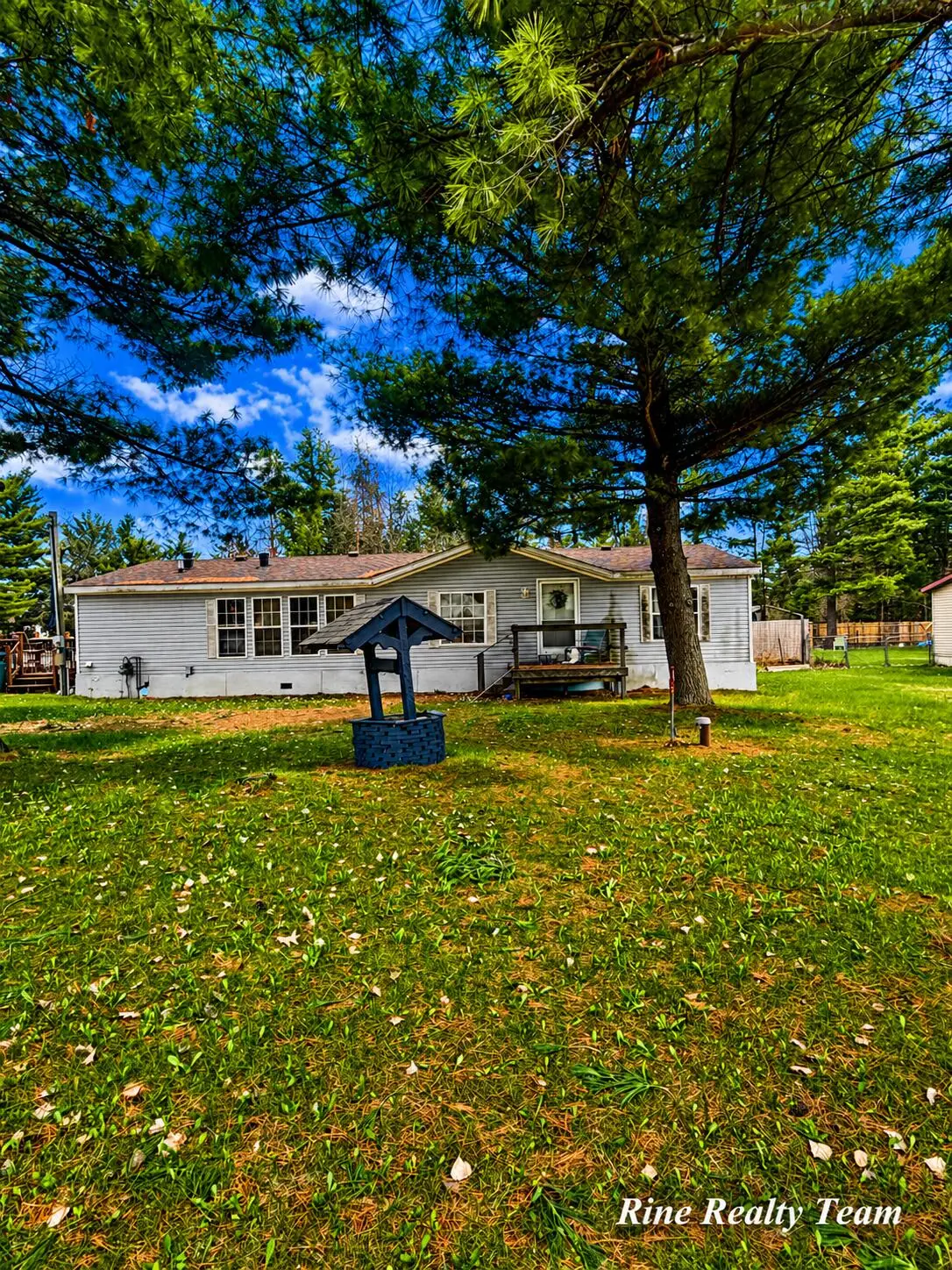 1994 E Stockwell Road, Harrison, MI 48625 - #1