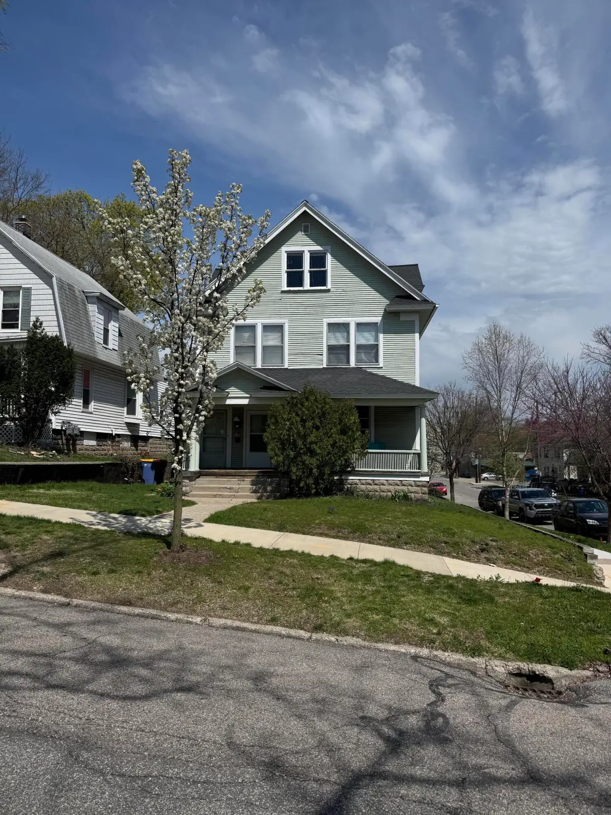 659 Crescent Street Ne, Grand Rapids, MI 49503 - #1