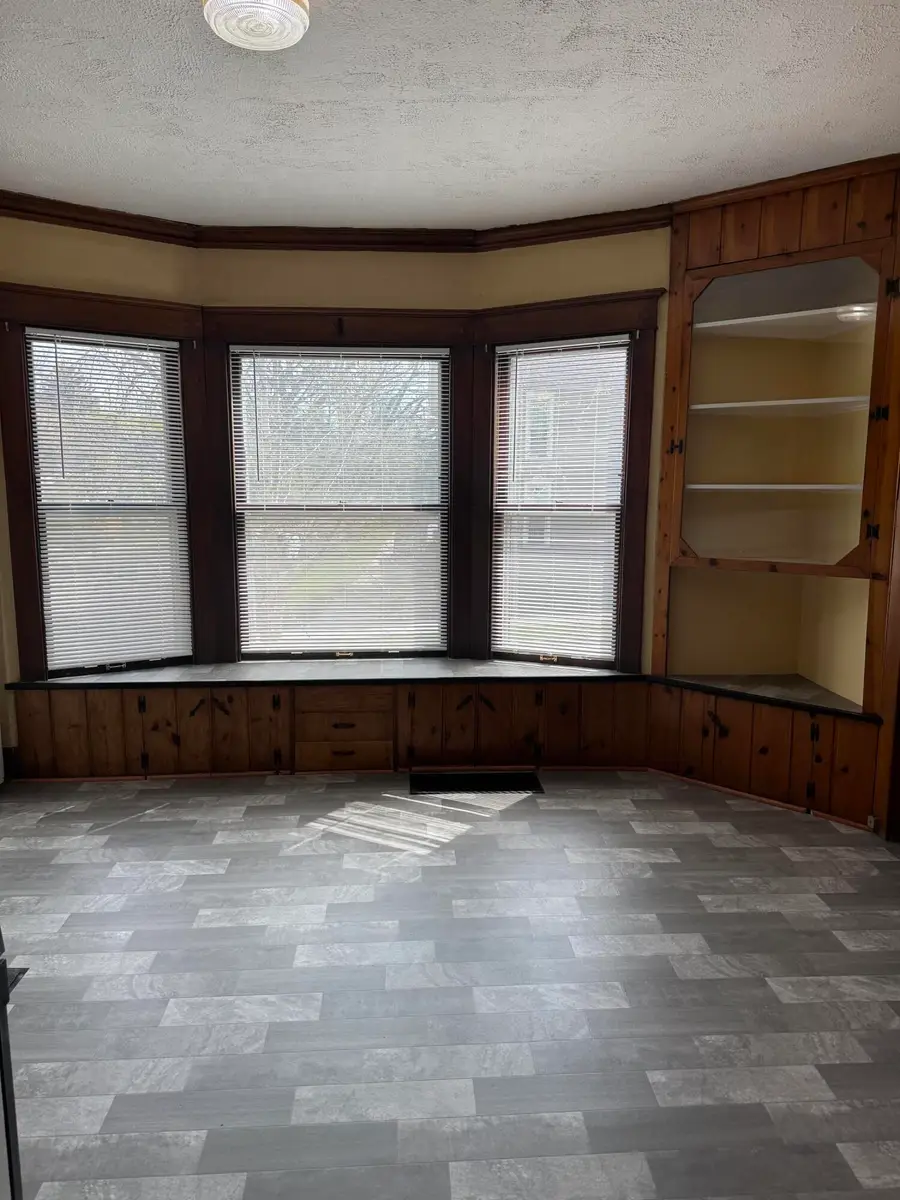 659 Crescent Street Ne, Grand Rapids, MI 49503 - #2