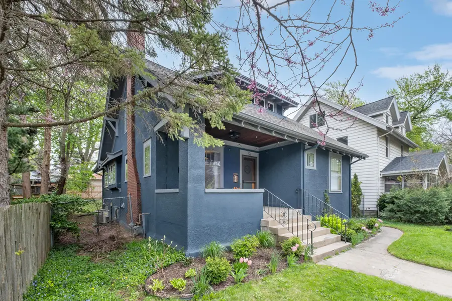 56 Auburn Avenue Se, Grand Rapids, MI 49506 - #3