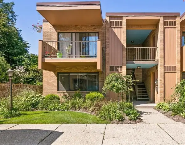 23 College Avenue Se #19, Grand Rapids, MI 49503