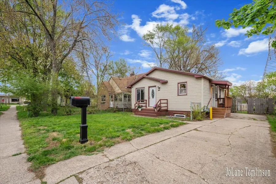 3440 Opal Avenue Sw, Wyoming, MI 49548 - #2