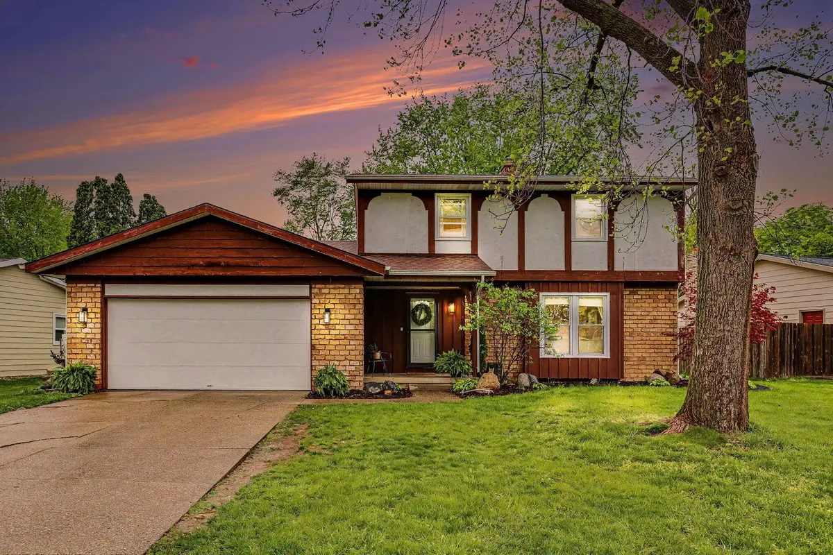 4261 Mohawk Avenue Sw, Grandville, MI 49418 - #1