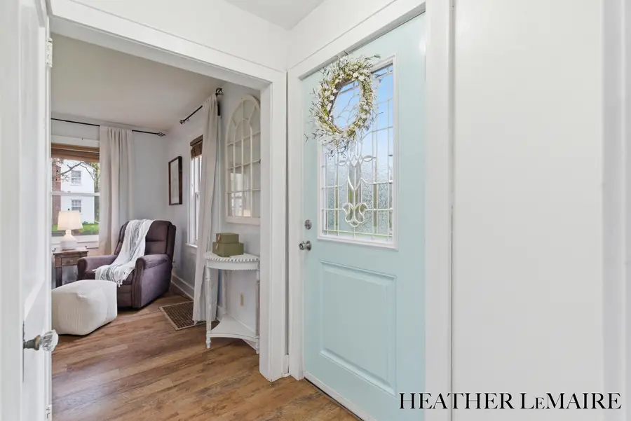 945 4 Mile Road Ne, Grand Rapids, MI 49525 - #3