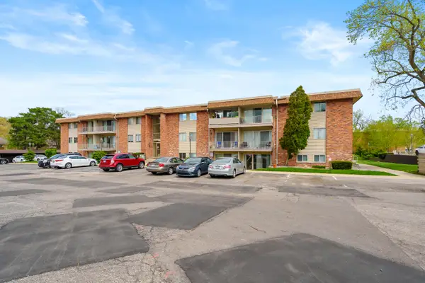 742 W Kilgore Road #307, Kalamazoo, MI 49008