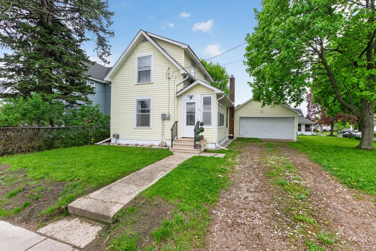 613 Hallett Street, Jackson, MI 49202 - #1