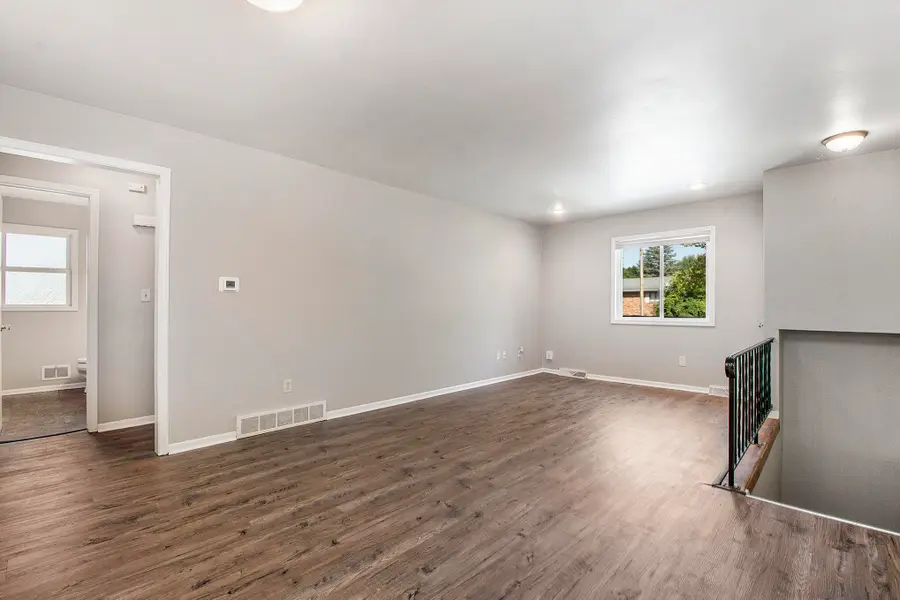 3920 Camelot Drive Se #3922, Grand Rapids, MI 49546 - #2