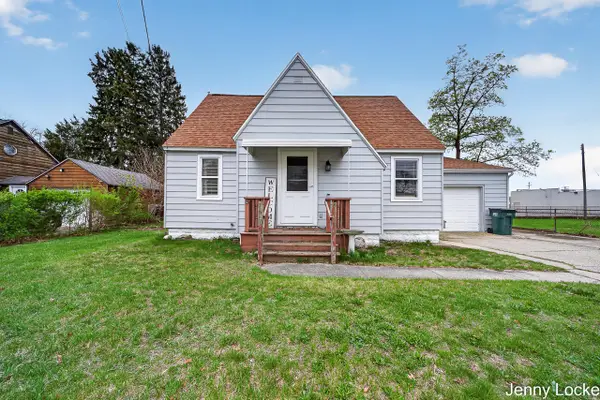 1059 Airport Road, Norton Shores, MI 49441